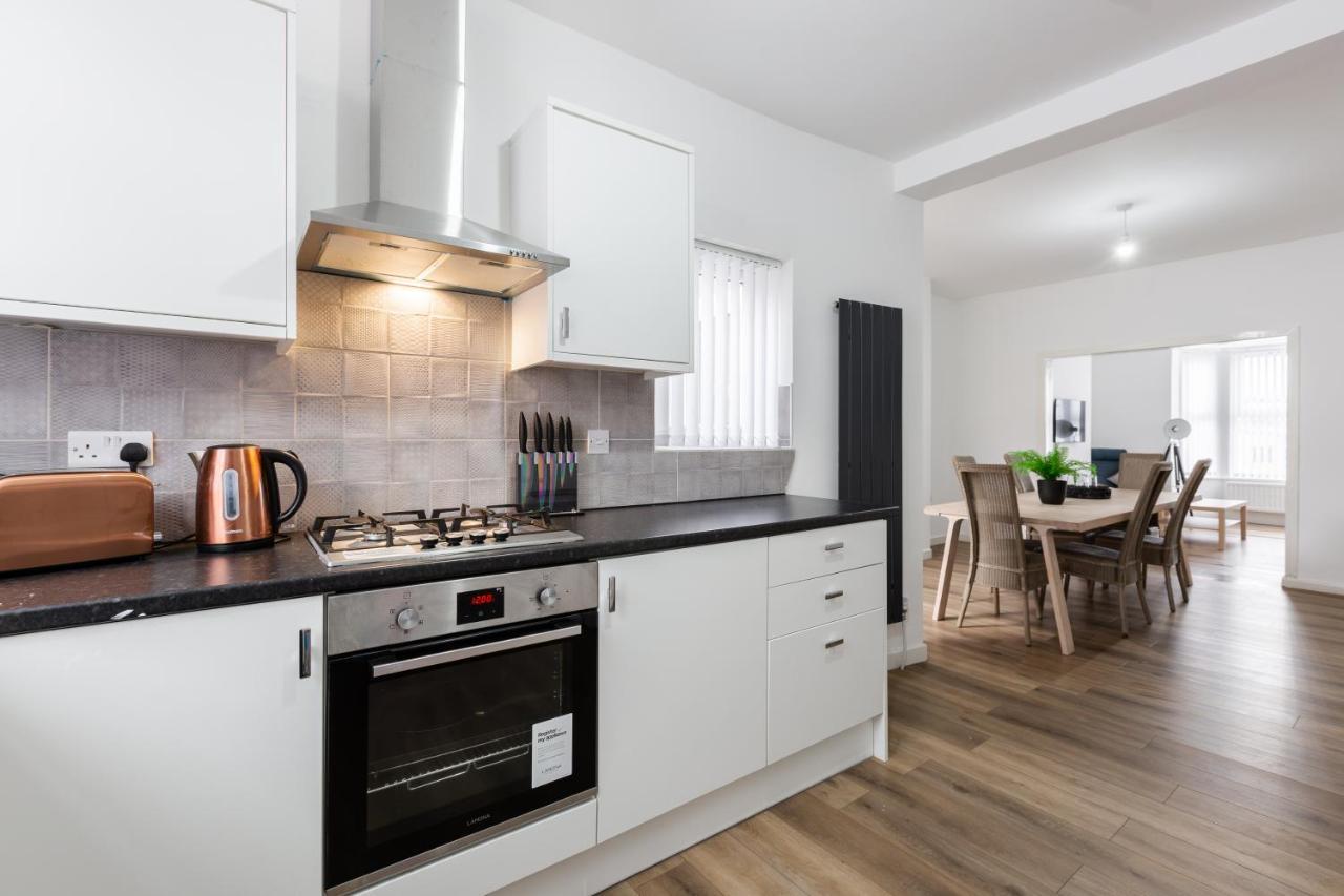 Clayton House - Spacious Home Near Etihad Stadium Manchester Exterior foto